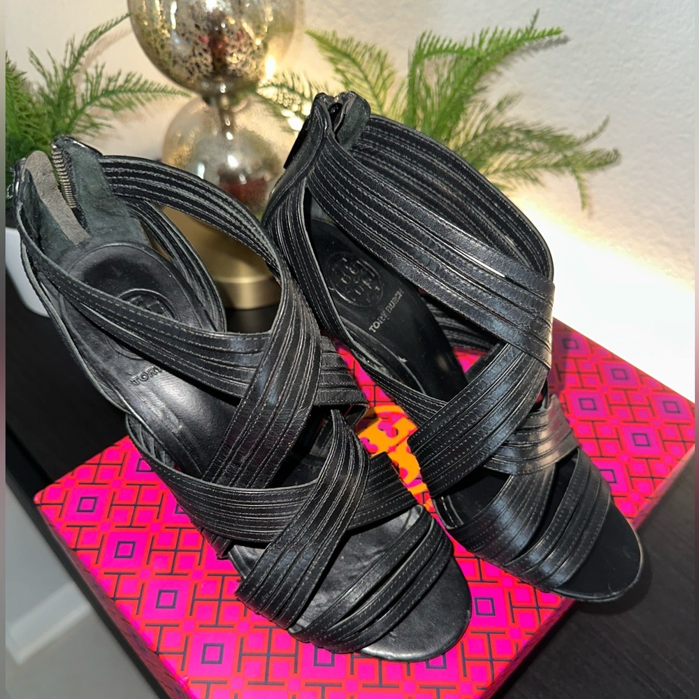 Authentic Tory Burch Heels.